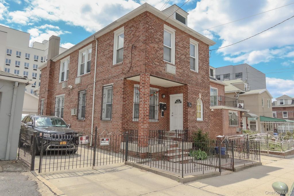 778 Adee Avenue, Bronx, NY 10467