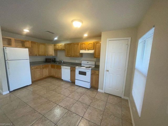 210 Hightower AVE S, Lehigh Acres, FL 33973