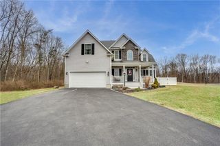 65 Old Field Road, Poughkeepsie, NY 12603