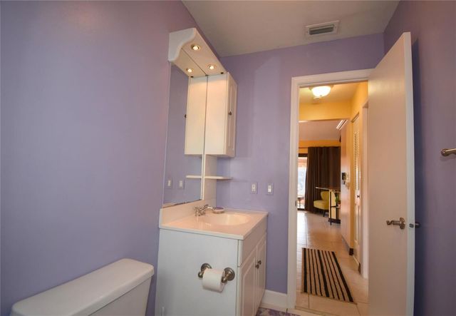 4148 NW 19TH Terrace, Oakland Park, FL 33309
