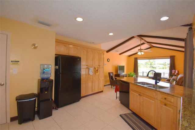 4148 NW 19TH Terrace, Oakland Park, FL 33309