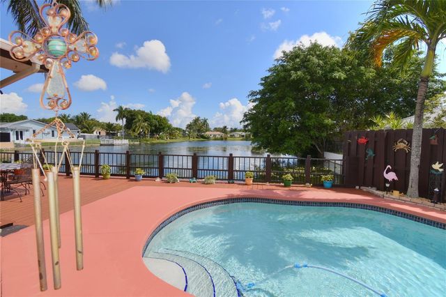 4148 NW 19TH Terrace, Oakland Park, FL 33309