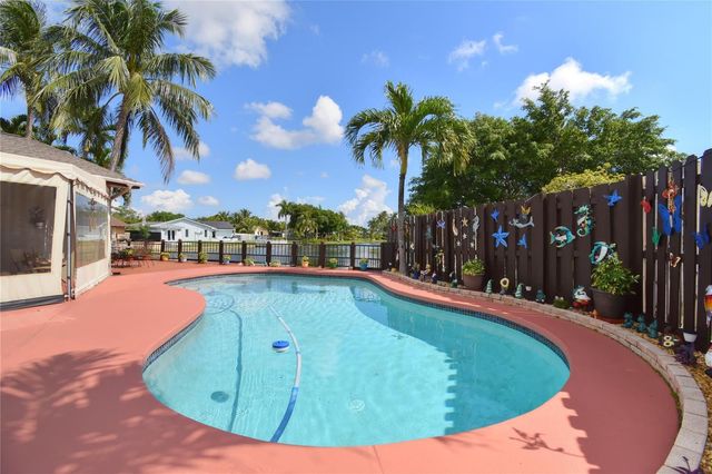 4148 NW 19TH Terrace, Oakland Park, FL 33309