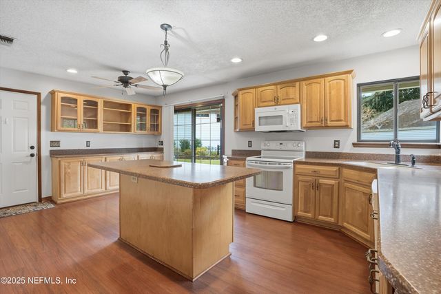 11672 BRUSH RIDGE Circle S, Jacksonville, FL 32225