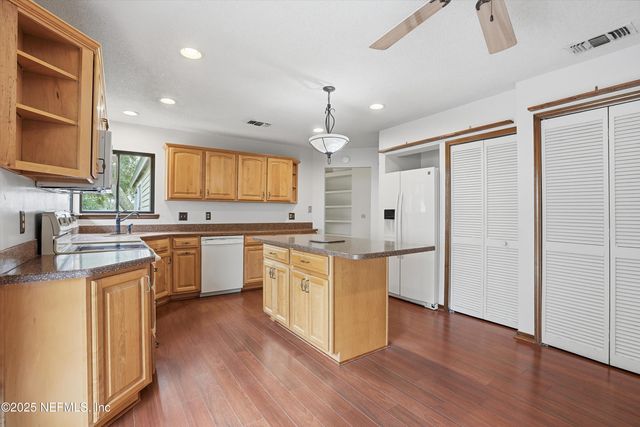 11672 BRUSH RIDGE Circle S, Jacksonville, FL 32225