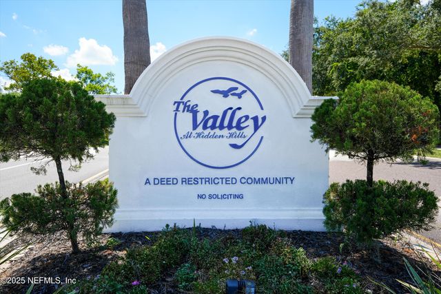 11672 BRUSH RIDGE Circle S, Jacksonville, FL 32225