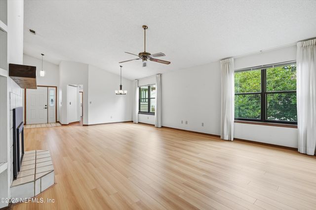 11672 BRUSH RIDGE Circle S, Jacksonville, FL 32225