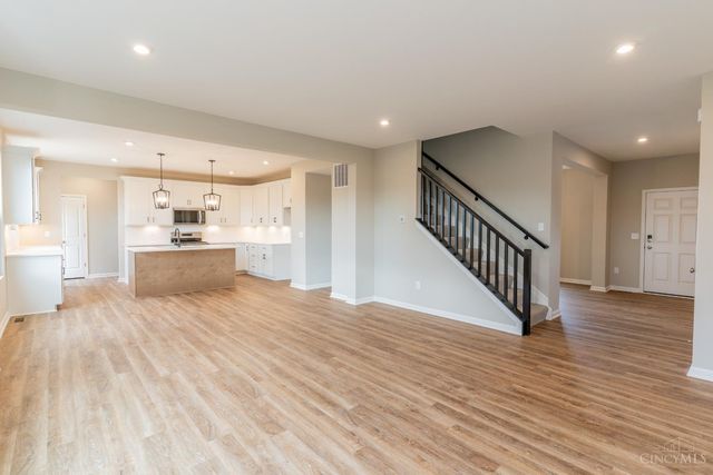 5004 Ross Ridge, Morrow, OH 45152