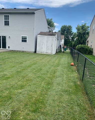 1601 Creekside, Brownsburg, IN 46112