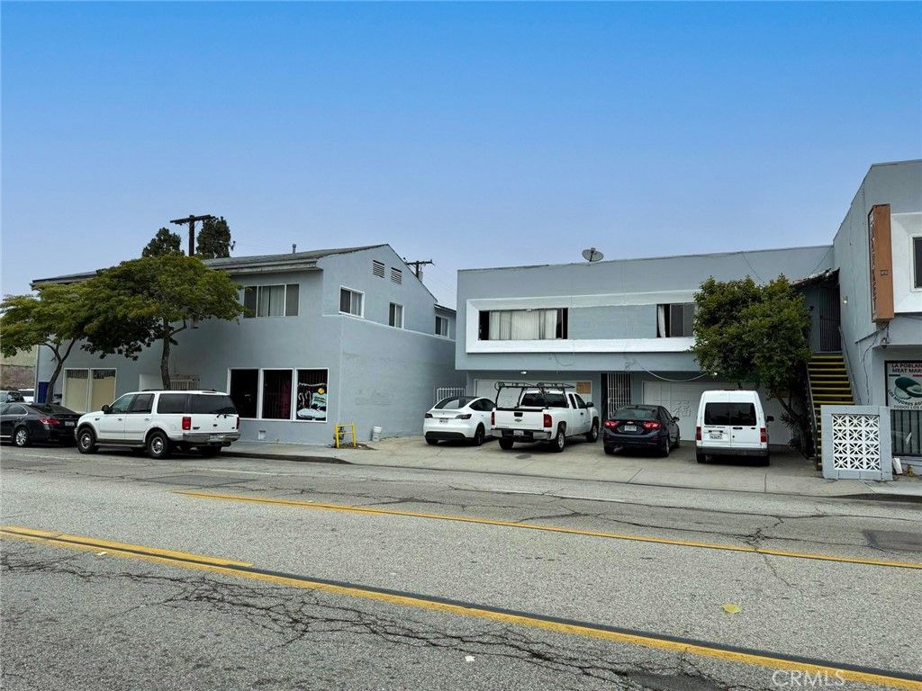 139 W Arbor Vitae, Inglewood, CA 90301 — photo 2
