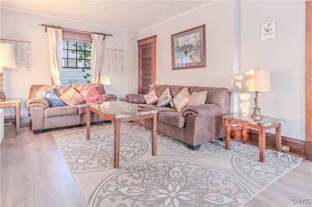 17 Crossmon Street, Alexandria, NY 13607