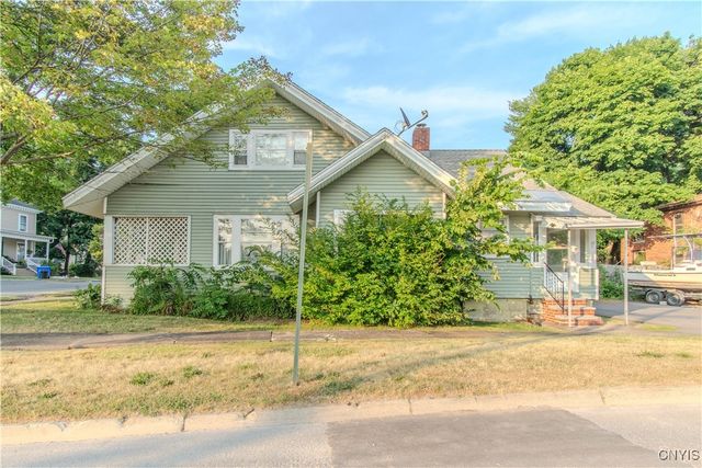 17 Crossmon Street, Alexandria, NY 13607