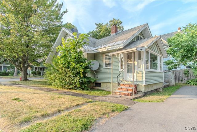 17 Crossmon Street, Alexandria, NY 13607