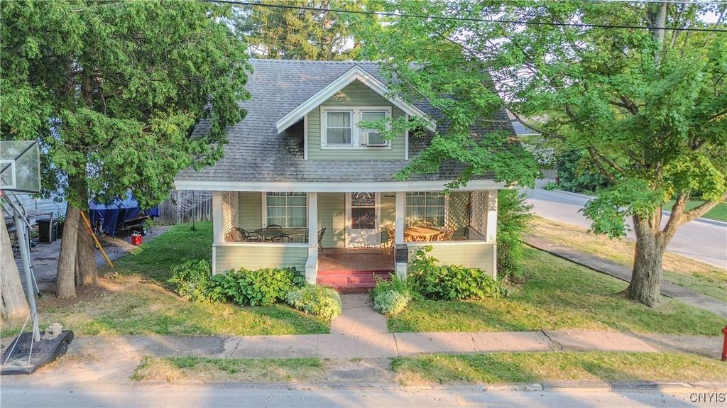 17 Crossmon Street, Alexandria, NY 13607