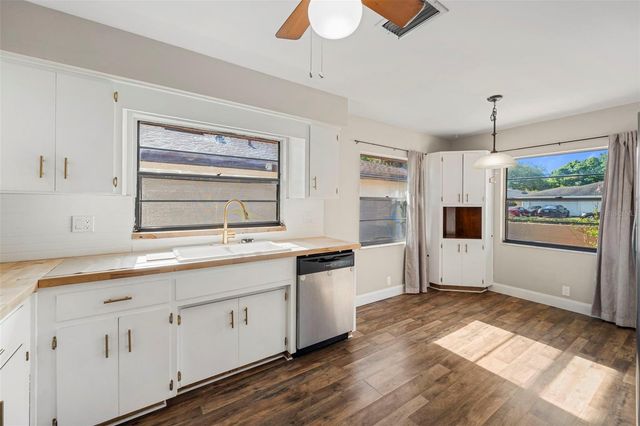 606 TURNBERRY COURT, Winter Haven, FL 33884