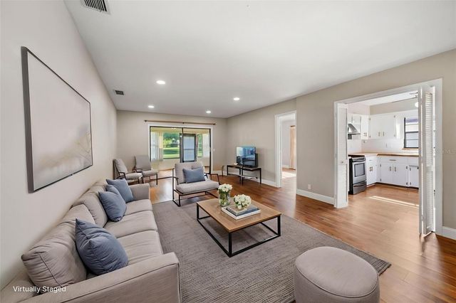 606 TURNBERRY COURT, Winter Haven, FL 33884