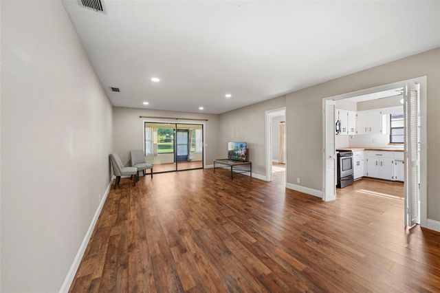 606 TURNBERRY COURT, Winter Haven, FL 33884