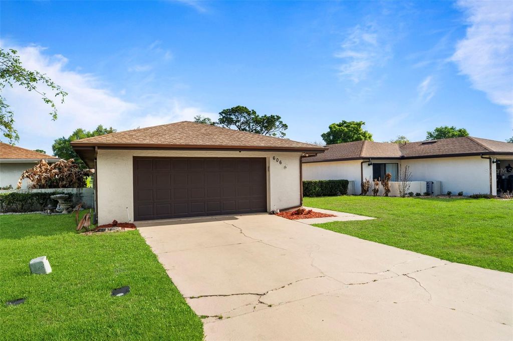 606 TURNBERRY COURT, Winter Haven, FL 33884