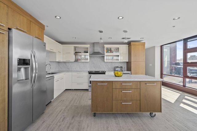 367 Auden Avenue, 302, Columbus, OH 43215