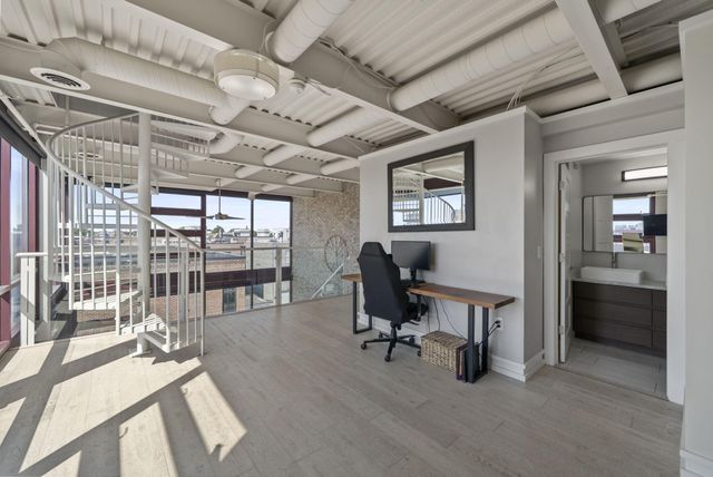 367 Auden Avenue, 302, Columbus, OH 43215