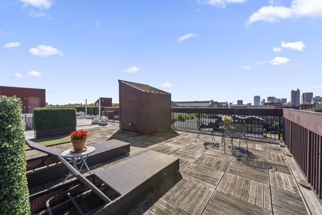 367 Auden Avenue, 302, Columbus, OH 43215