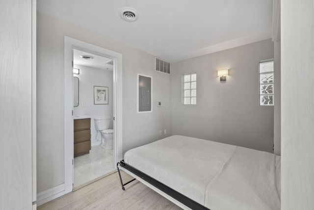 367 Auden Avenue, 302, Columbus, OH 43215