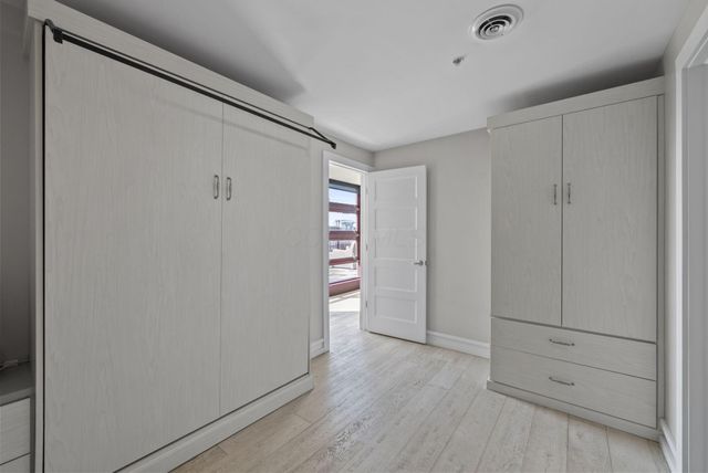 367 Auden Avenue, 302, Columbus, OH 43215