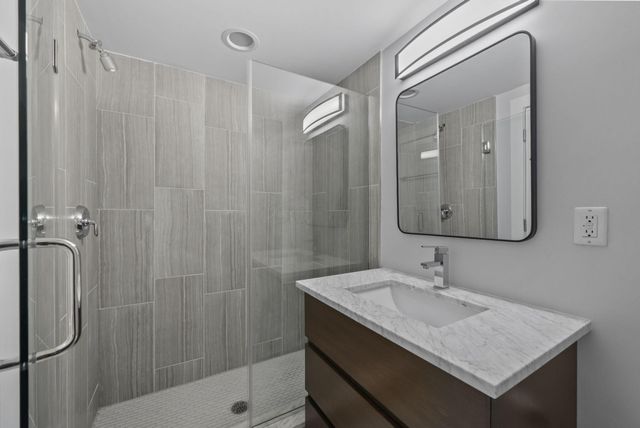 367 Auden Avenue, 302, Columbus, OH 43215