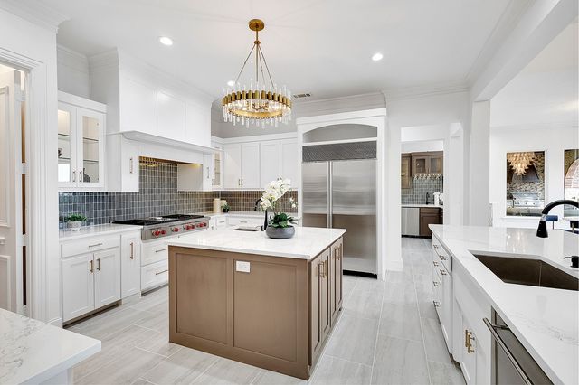 2417 Hollow Hill Lane, Lewisville, TX 75056