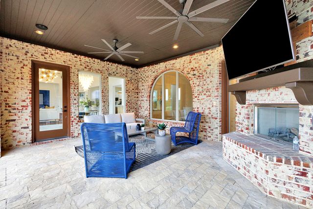 2417 Hollow Hill Lane, Lewisville, TX 75056