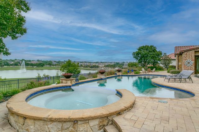 2417 Hollow Hill Lane, Lewisville, TX 75056