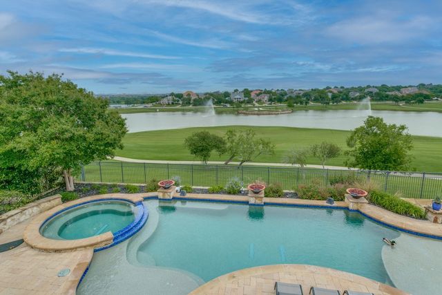 2417 Hollow Hill Lane, Lewisville, TX 75056