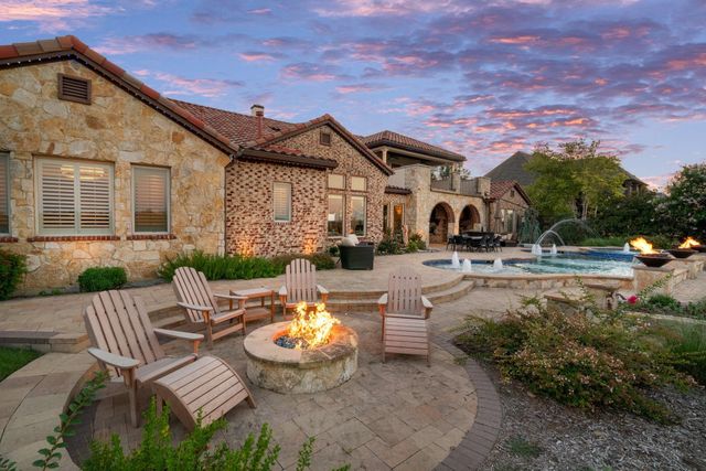 2417 Hollow Hill Lane, Lewisville, TX 75056