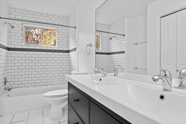 6965 FOX CHASE DR DR, Southaven, MS 38671