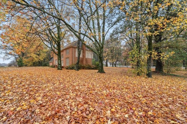 6965 FOX CHASE DR DR, Southaven, MS 38671