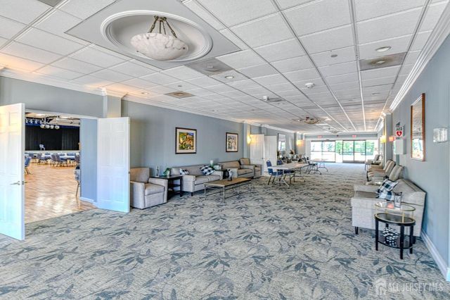 110-C Chatham Drive, Monroe, NJ 08831