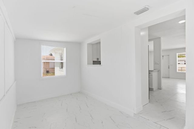 1410 NW 1st Court, Boynton Beach, FL 33435