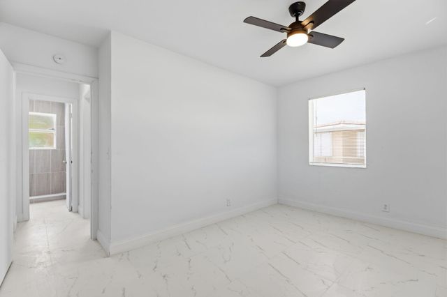1410 NW 1st Court, Boynton Beach, FL 33435