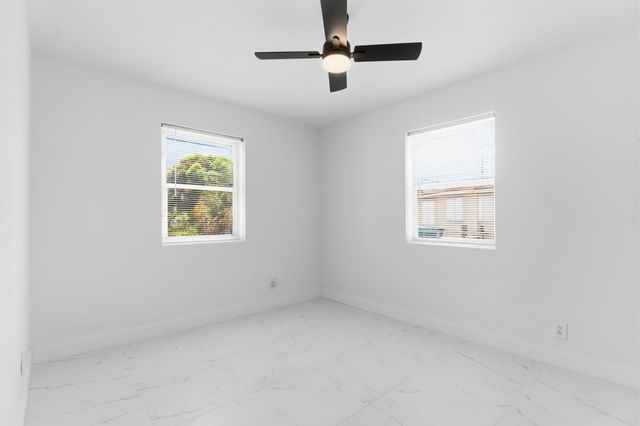 1410 NW 1st Court, Boynton Beach, FL 33435