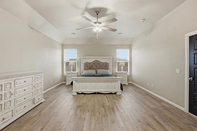 1147 Colonial Avenue, Tuttle, OK 73089