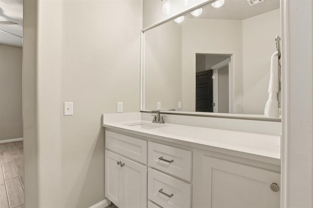 1147 Colonial Avenue, Tuttle, OK 73089