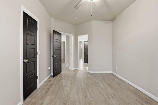 1147 Colonial Avenue, Tuttle, OK 73089