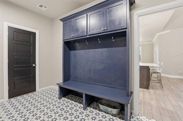 1147 Colonial Avenue, Tuttle, OK 73089