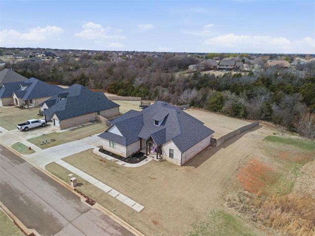 1147 Colonial Avenue, Tuttle, OK 73089