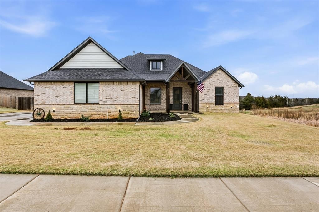 1147 Colonial Avenue, Tuttle, OK 73089