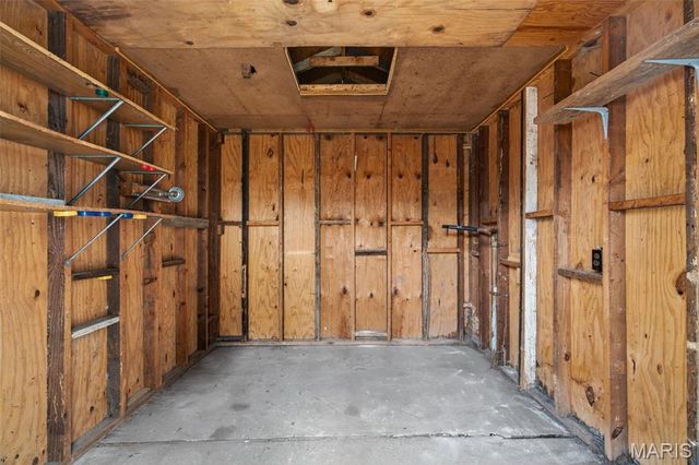 9225 Corregidor Avenue, St Louis, MO 63134