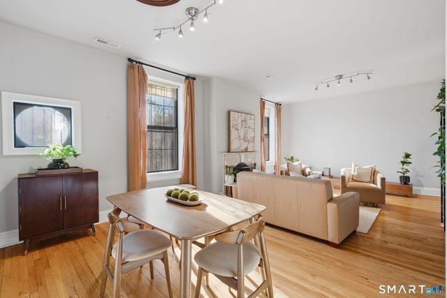 34 Charter Oak Place 1, Hartford, CT 06183