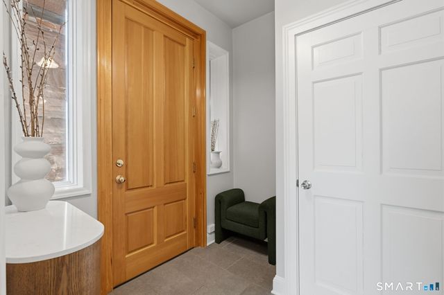 34 Charter Oak Place 1, Hartford, CT 06183