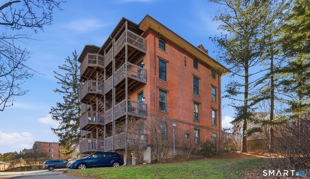 34 Charter Oak Place 1, Hartford, CT 06183