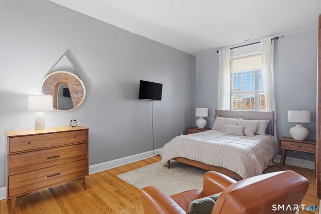 34 Charter Oak Place 1, Hartford, CT 06183